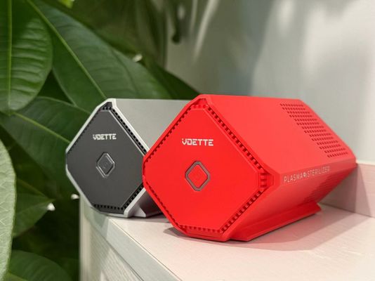 27 Db(A) Stil batterijcapaciteit Auto luchtreiniger met zwart / wit aangepaste kleur